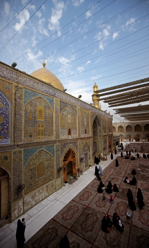 مرقد الامام علي (عليه السلام))