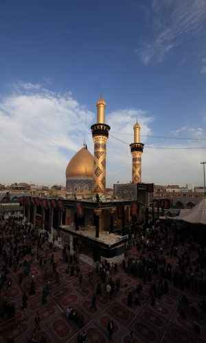 منائر  وقبة ابي الفضل العباس (عليه السلام)