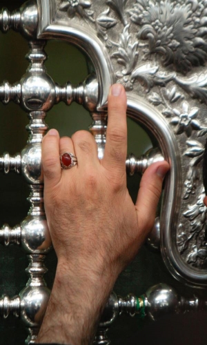 ضريح السيدة زينب (عليها السلام)
