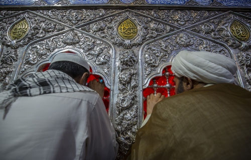 ضريح الإمام الحسين (عليه السلام)