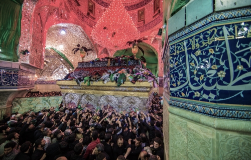 ضريح الامام الحسين (عليه السلام)