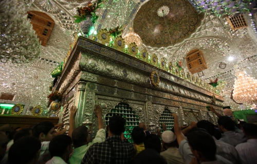 ضريح الامام العباس (عليه السلام)