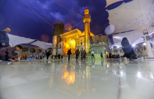 مرقد الامام علي (عليه السلام))