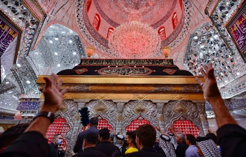 ضريح الامام الحسين (عليه السلام)
