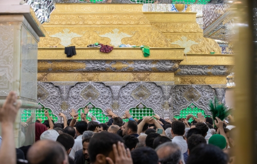 ضريح سيد الشهداء سلام الله عليه
