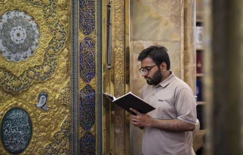ضريح سيد الشهداء سلام الله عليه