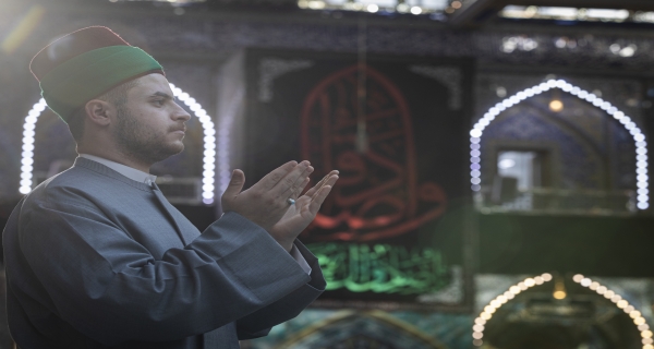 السلام على ائمة البقيع 