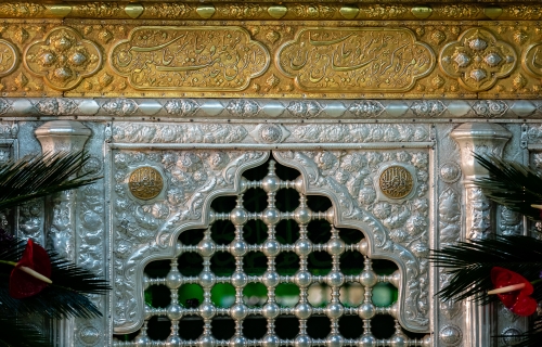 يَا فَاطِمَةُ اشْفَعِي لِي فِي الْجَنَّةِ فَإِنَّ لَكِ عِنْدَ اللَّهِ شَأْنا مِنَ الشَّأْنِ.