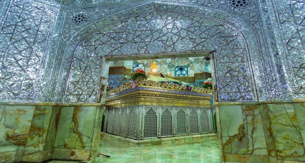 يَا فَاطِمَةُ اشْفَعِي لِي فِي الْجَنَّةِ فَإِنَّ لَكِ عِنْدَ اللَّهِ شَأْنا مِنَ الشَّأْنِ.