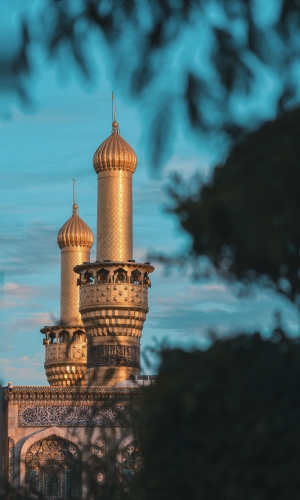 اللهم صل على محمد وال محمد