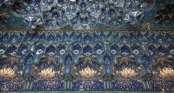 اللهم صل على محمد وآل محمد
