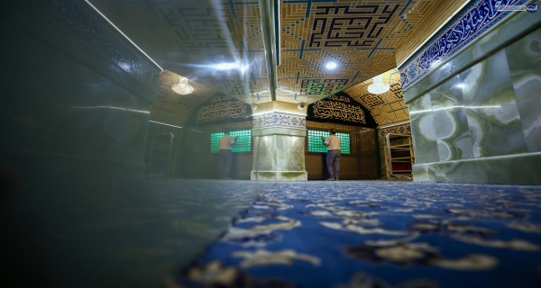 اللهم صل على محمد وآل محمد 