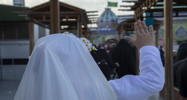 السلام عليك يابقية الله في أرضه 