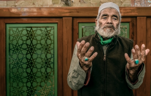  المخيم الحسيني