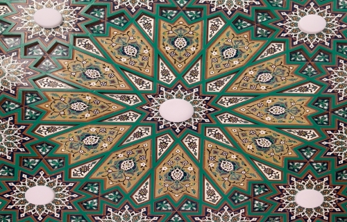 نقوش وزخارف أسلامية في العتبة العلوية المقدسة 