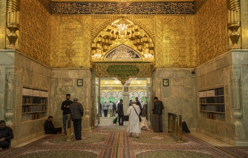 ضريح الإمام الحسين (عليه السلام)