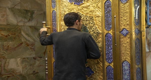 صحن المولى أبي الفضل العباس (عليه السلام)