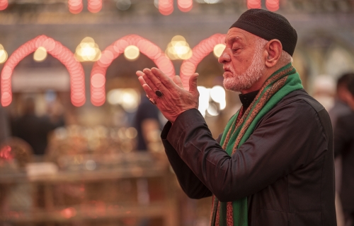 أجواء الحزن ودعاء بإستشهاد الإمام الصادق (ع) في العتبة العباسية