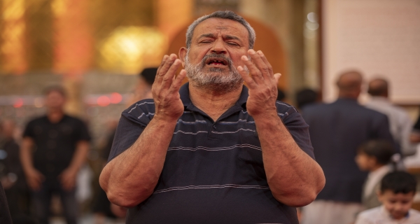 أجواء الحزن ودعاء بإستشهاد الإمام الصادق (ع) في العتبة العباسية