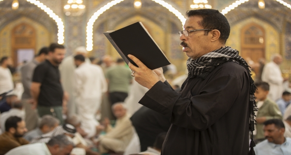 أجواء الزيارة في ليلة الجمعة عند مرقد المولى أبي الفضل العباس (ع)