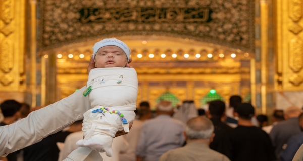 براءة الأطفال عند ضريح المولى أبي الفضل العباس (ع)